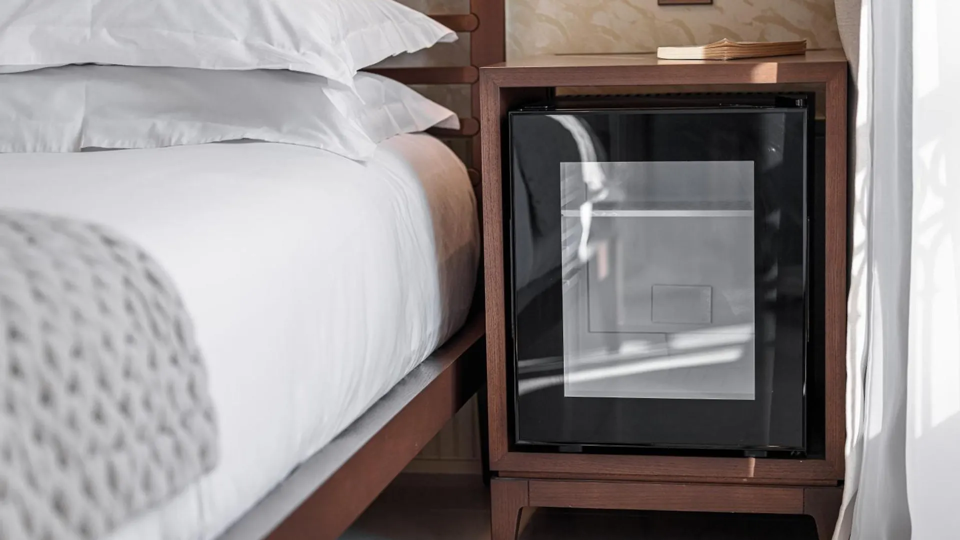 Naomi Nizza Hotel