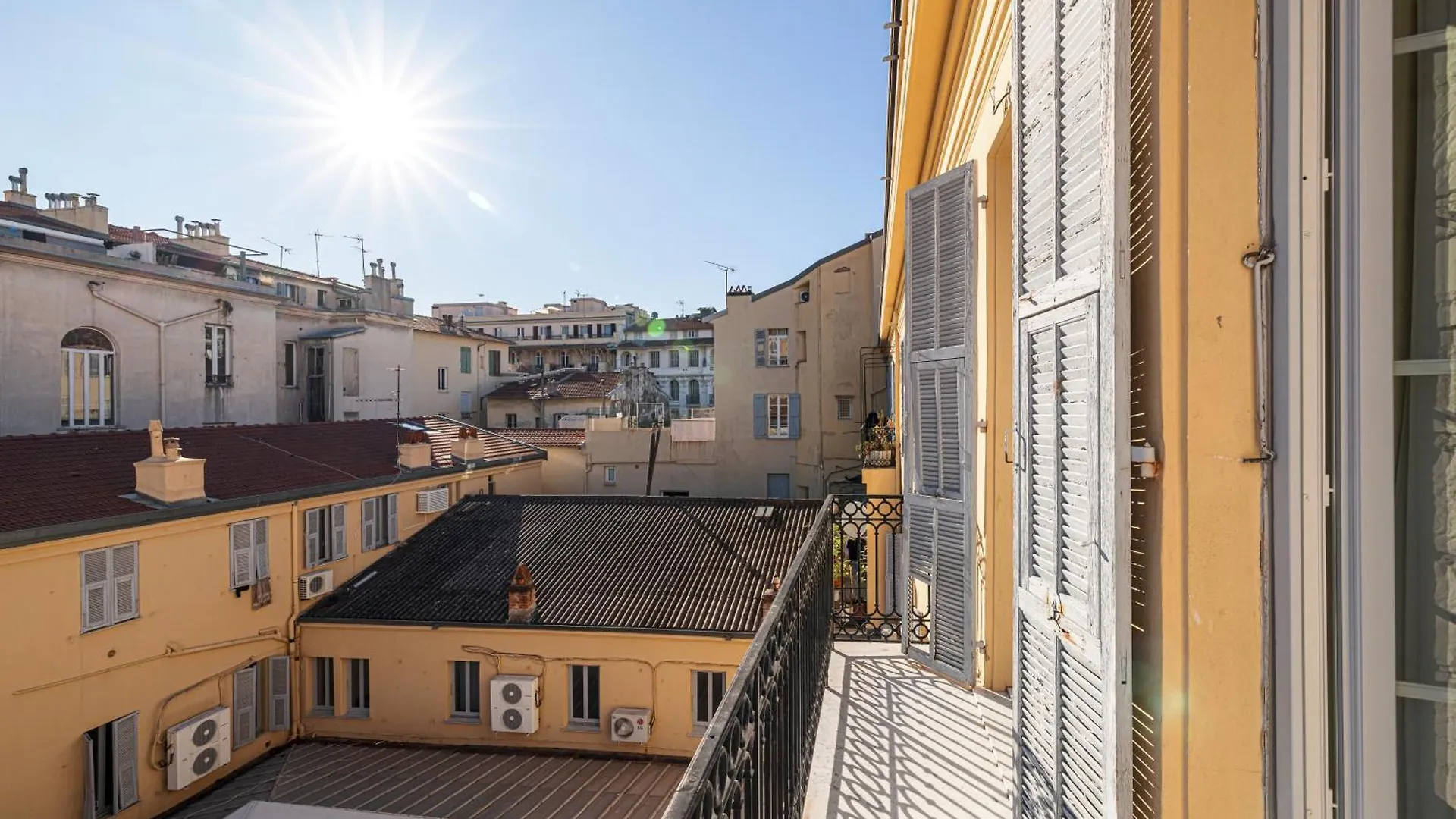 Hotel Naomi Nizza Francia