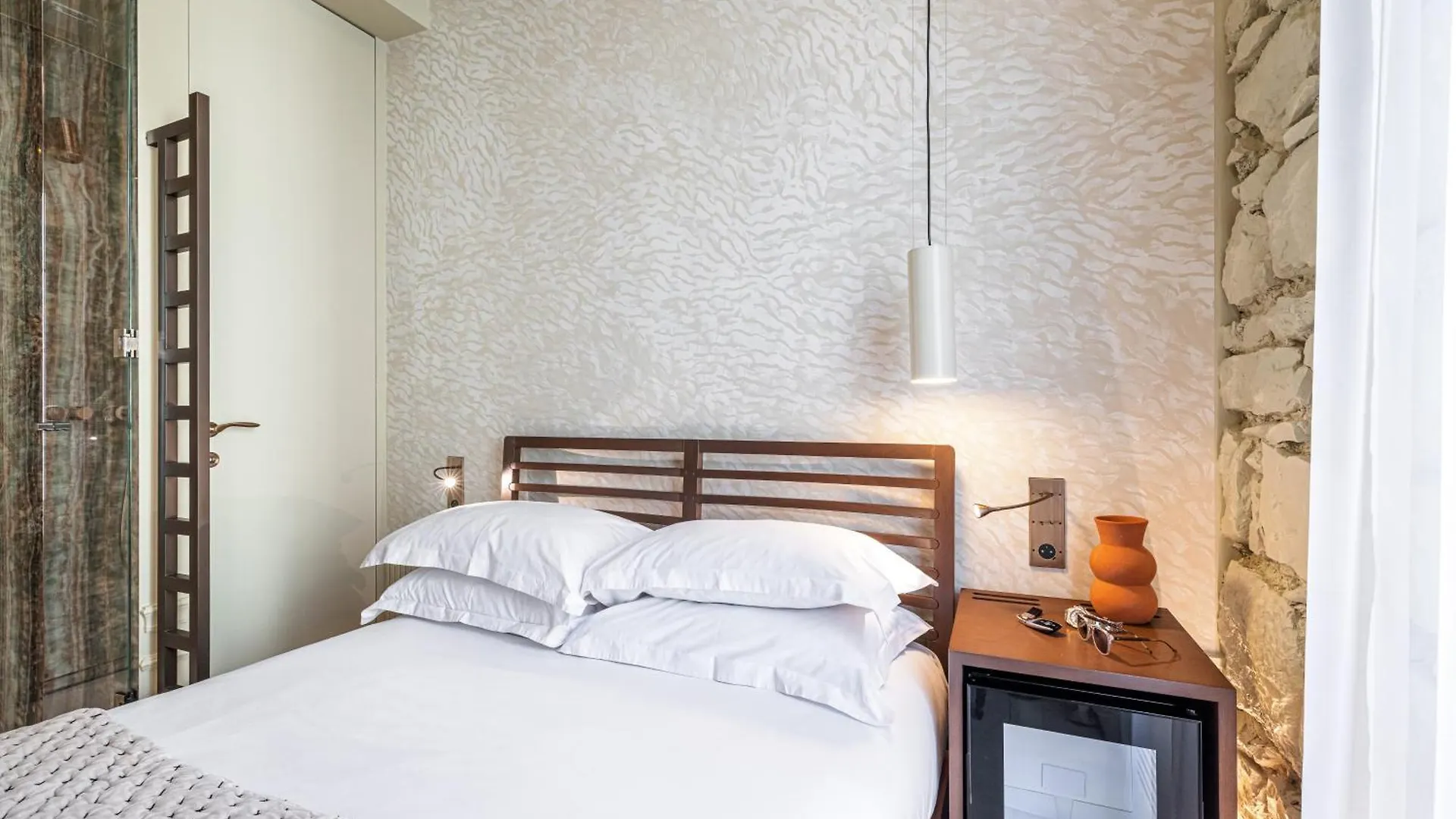 Naomi Nizza Hotel
